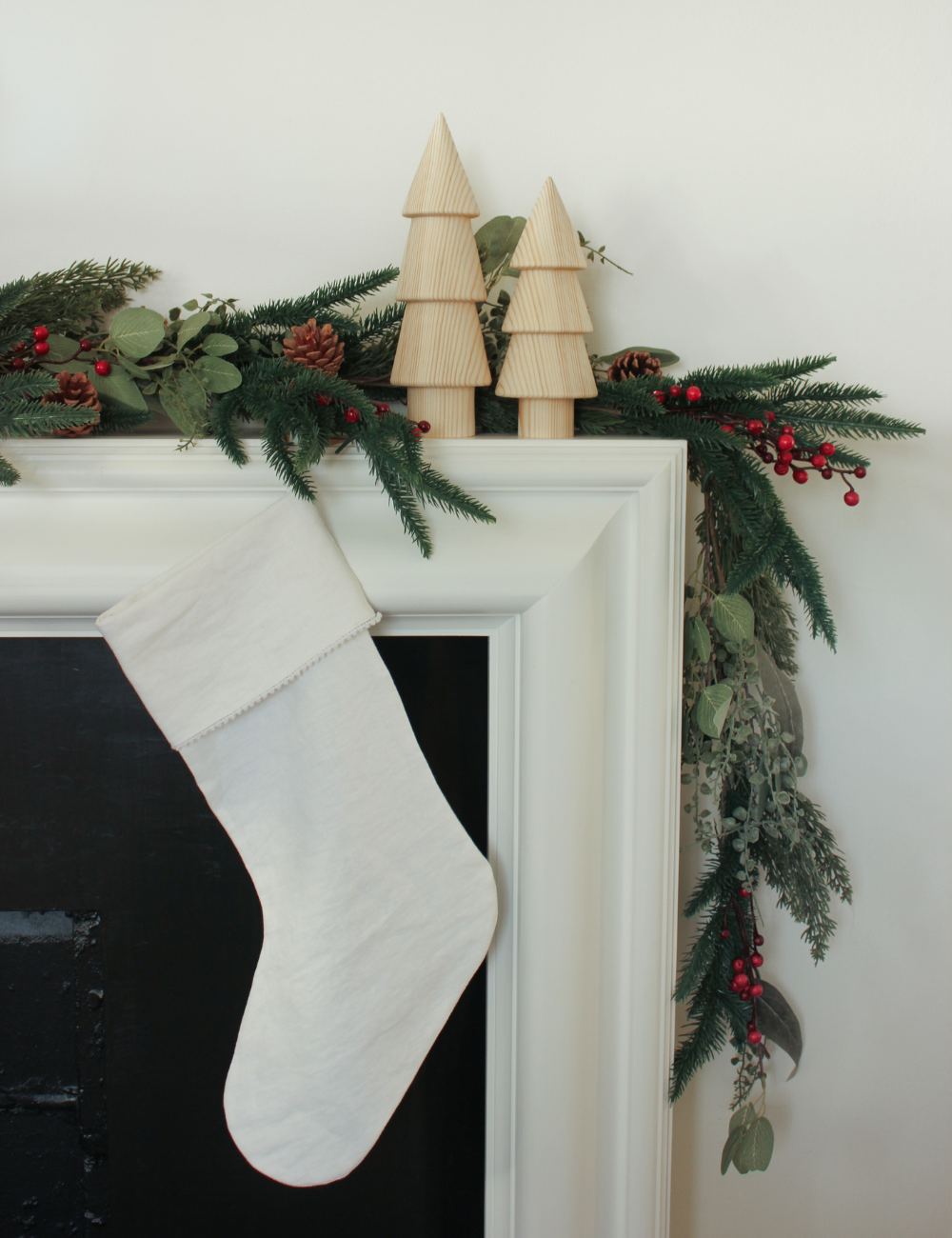 Bobble Trim Linen Stocking